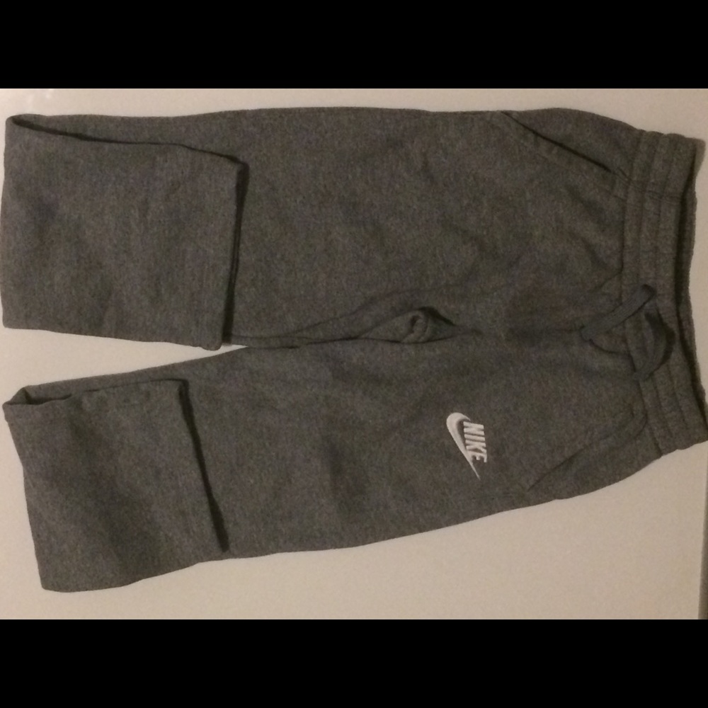 Boys Nike sweatpants